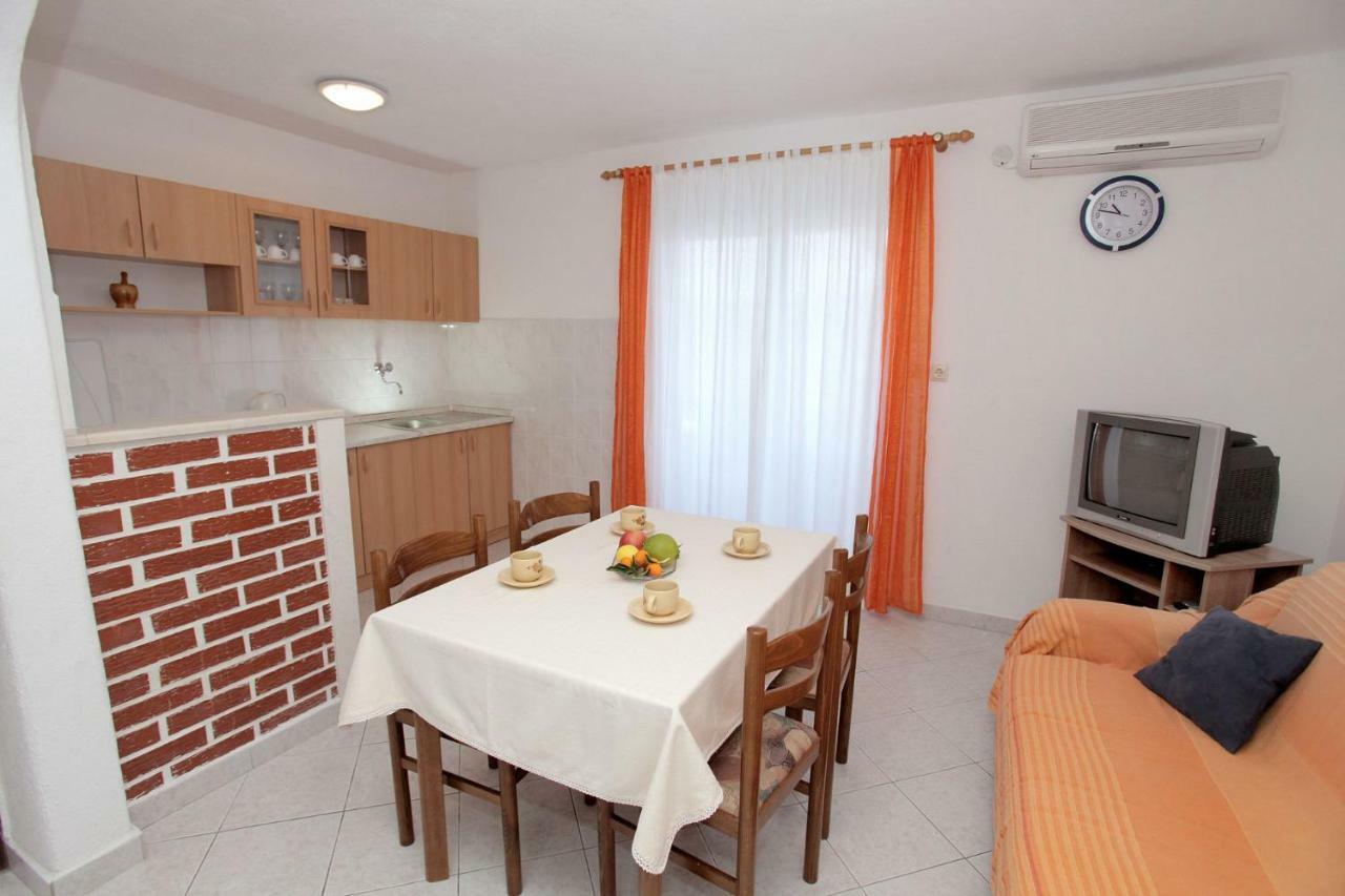 Apartments Maja - Sea View Τρογκίρ Εξωτερικό φωτογραφία