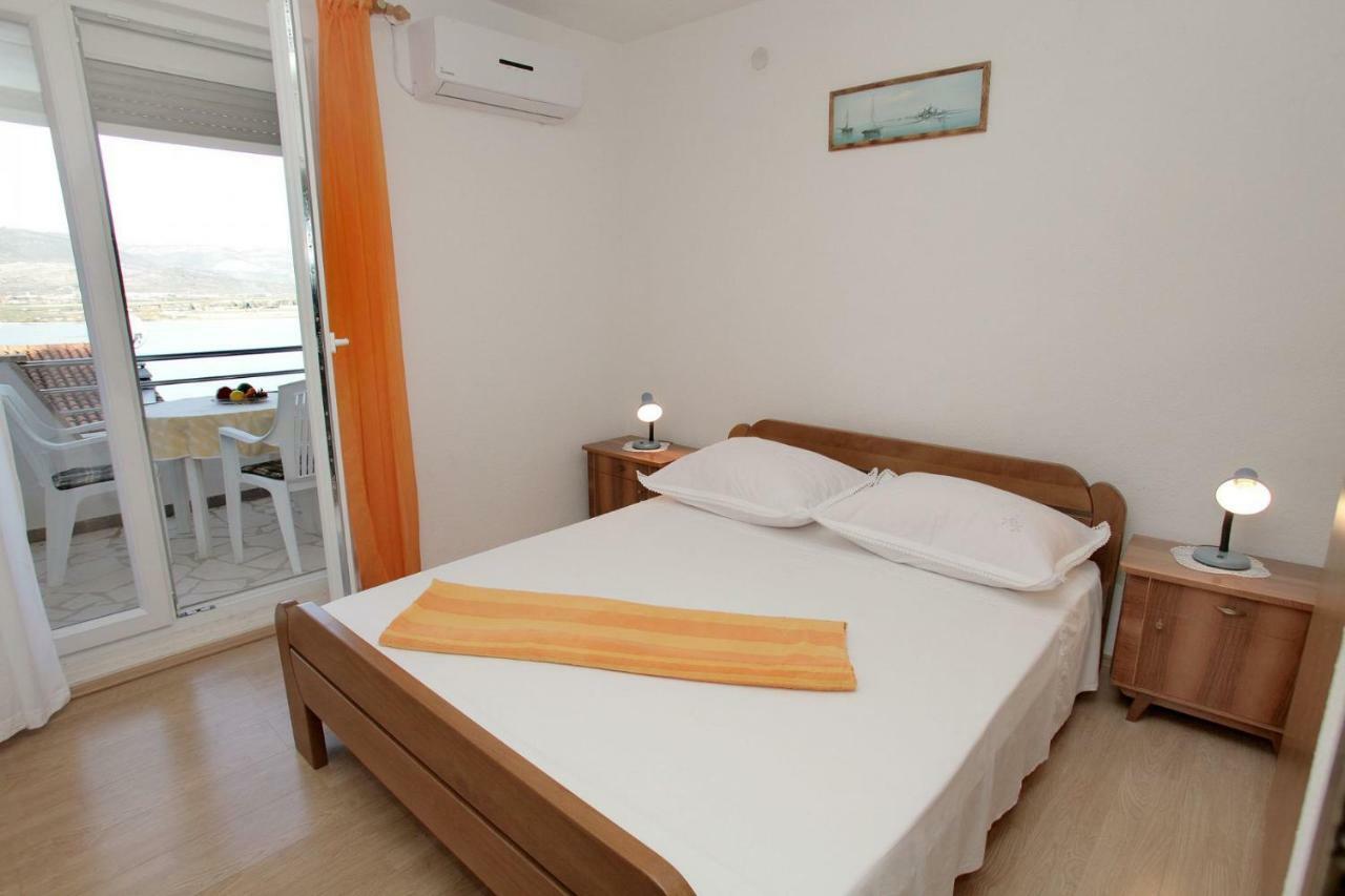 Apartments Maja - Sea View Τρογκίρ Εξωτερικό φωτογραφία